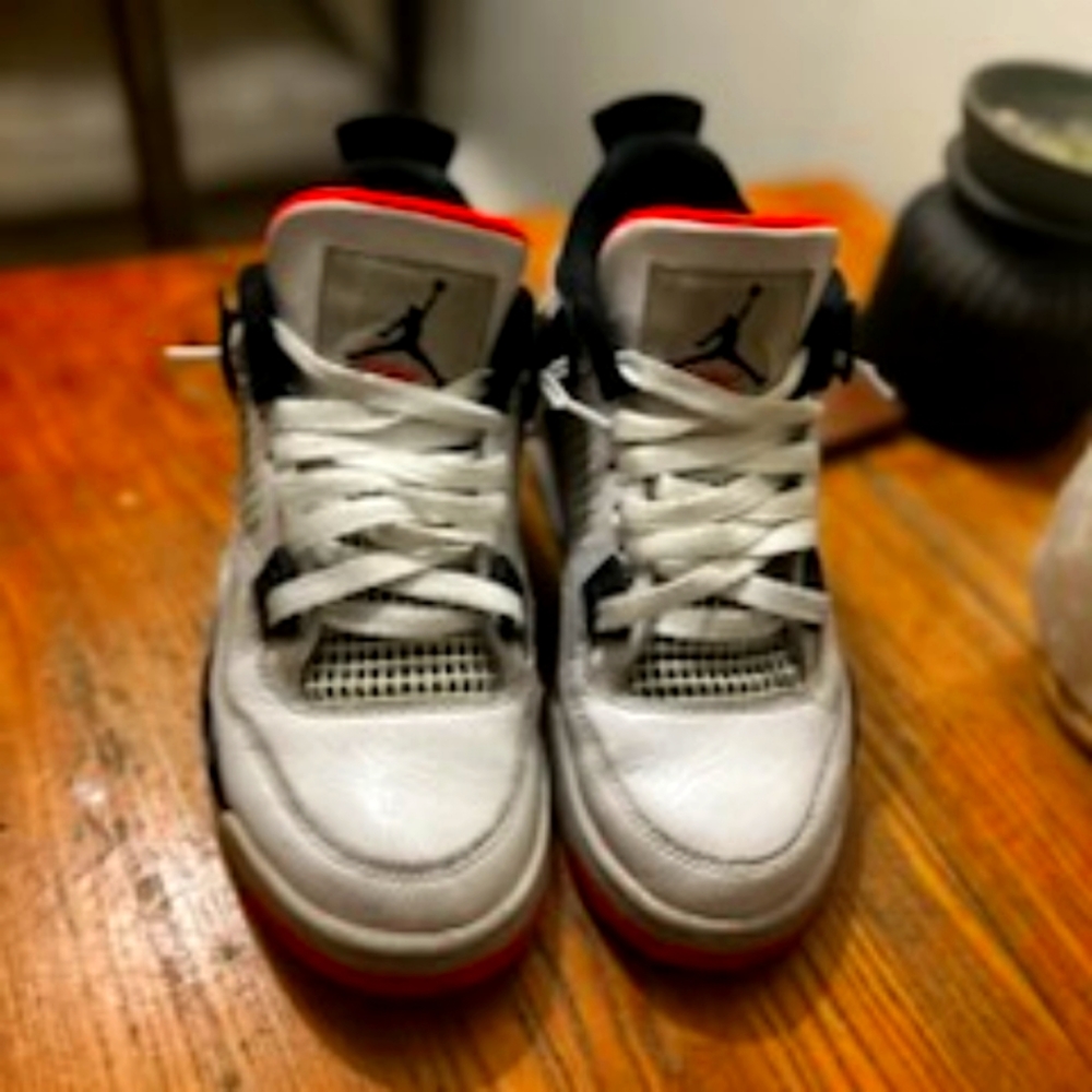 Jordan 4 Retro "Pale Citron"